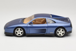 Ferrari 348tb Tmavo Modrý Metalický Bburago 1:18 3039-B1 Kov – obrázok 4 z 8