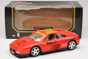 Ferrari 348tb Pirelli Červený Bburago 1:18 3039-P2 Kov – obrázok 8 z 8