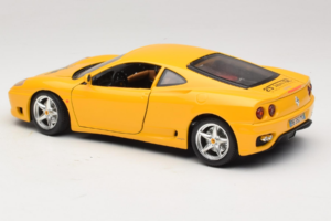 Ferrari 360 Modena 25 Jahre FMC Žltý Bburago 1:18 3358-Y1 Kov – obrázok 7 z 8