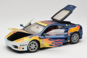Ferrari 360 Modena Challenge #5 Hot Wheels Purple Fire Livery 1999 Bburago 1:18 29619 Kov – obrázok 2 z 8