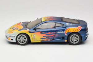 Ferrari 360 Modena Challenge #5 Hot Wheels Purple Fire Livery 1999 Bburago 1:18 29619 Kov – obrázok 4 z 8