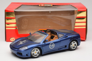 Ferrari 360 Modena Targa Limitovaná Edícia 333 ks Fialový Metalíza Bburago 1:18 3348-F1 Kov – obrázok 8 z 8