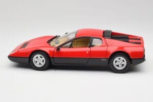 Ferrari 365 GT4/BB Červený Kyosho 1:18 08173R Kov – obrázok 4 z 8