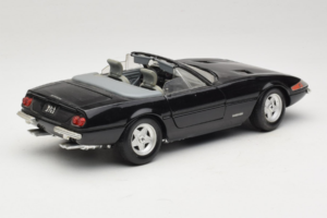 Ferrari 365 GTB/4 Daytona Kabriolet Čierny Techno Giodi 1:18 40011-B1 Kov – obrázok 3 z 8