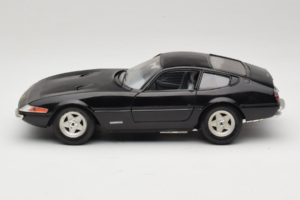 Ferrari 365 GTB/4 Daytona Čierny Techno Giodi 1:18 40011-B2 Kov – obrázok 4 z 8