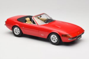 Ferrari 365 GTB/4 Daytona Spyder Series II Rosso Dino KK-Scale 1:18 KKDC180621 Kov – obrázok 4 z 6