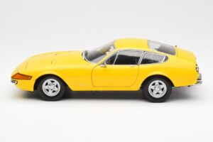 Ferrari 365 GTB/4 Daytona Žltý Kyosho 1:18 08162Y Kov – obrázok 4 z 8