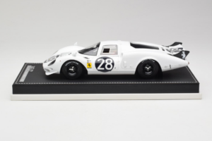 Ferrari 365 P2 #28 M. Gregory / J. Schlesser NART 24 Hours of Daytona 1967 Biely AB Models 1:18 REMC019 Živica
