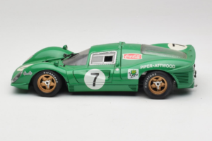 Ferrari 412P #7 Zelený 24 Hours of Daytona 1967 Eagles Race 1:18 37000 Kov – obrázok 4 z 8