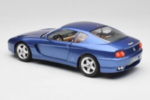 Ferrari 456 GT Blu Pozzi Bburago 1:18 3036-M3 Kov – obrázok 7 z 8