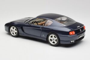 Ferrari 456 GT Modrý Bburago 1:18 3036 Kov – obrázok 4 z 8
