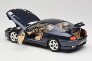 Ferrari 456 GT Modrý Bburago 1:18 3036 Kov – obrázok 7 z 8