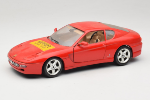 Ferrari 456 GT Ferrari Model Club Červený Bburago 1:18 3036-P1 Kov