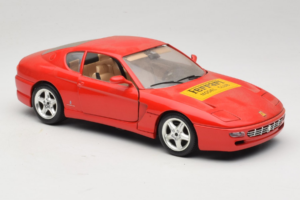 Ferrari 456 GT Ferrari Model Club Červený Bburago 1:18 3036-P1 Kov – obrázok 6 z 8