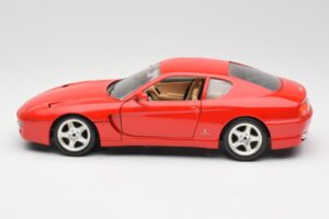 Ferrari 456 GT Červený Bburago 1:18 3036-M1 Kov – obrázok 4 z 8
