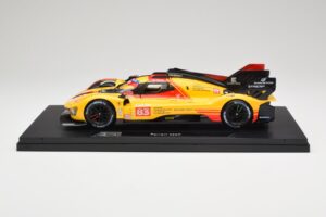 Ferrari 499P Hypercar AF Corse #83 R. Kubica / Y. Ye / R. Shwartzman 24 Hours of Le Mans 2024 Bburago 1:18 18-16313-83-VET Ko – obrázok 4 z 9