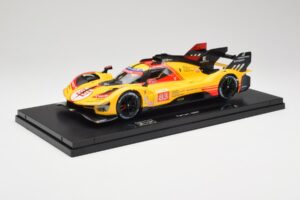 Ferrari 499P Hypercar AF Corse #83 R. Kubica / Y. Ye / R. Shwartzman 24 Hours of Le Mans 2024 Bburago 1:18 18-16313-83-VET Ko
