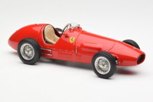 Ferrari 500 F2 #1 A. Ascari F1 Double World Champion 1952-1953 CMC 1:18 M-056 Kov – obrázok 4 z 6