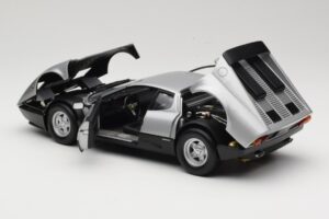 Ferrari 512BB Strieborný Kyosho 1:18 08171S Kov – obrázok 5 z 8
