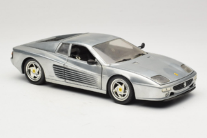 Ferrari 512M Chrome Silver Hot Wheels 1:18 25739 Kov – obrázok 6 z 8