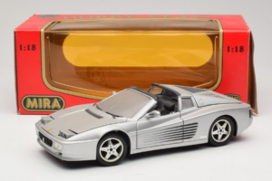 Ferrari 512TR Targa Strieborný Mira 1:18 6175 Kov – obrázok 8 z 8