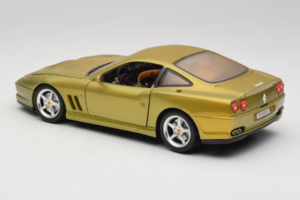 Ferrari 550 Maranello Gold Metallic Braccio & Gotz Bburago 1:18 3044-G1 Kov – obrázok 7 z 8