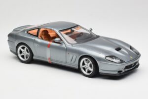 Ferrari 550 Maranello Šedý Metallic Maisto 1:18 4839 Kov – obrázok 4 z 6
