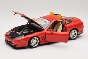 Ferrari 550 Maranello Safety Car Rosso Corsa Bburago 1:18 3064-P1 Kov – obrázok 2 z 8