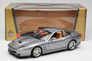 Ferrari 550 Maranello Strieborný Bburago 1:18 3344 Kov – obrázok 8 z 8