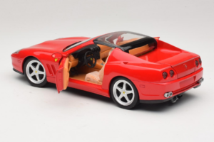 Ferrari 575M Superamerica Červený Hot Wheels 1:18 J2858 Kov – obrázok 5 z 8