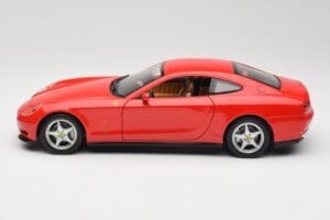 Ferrari 612 Scaglietti Rosso Corsa Hot Wheels 1:18 B6047 Kov – obrázok 4 z 8