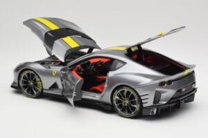 Ferrari 812 Competizione Grigio Coburn Bburago 1:18 18-01647 Kov – obrázok 5 z 8