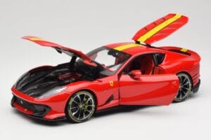 Ferrari 812 Competizione Rosso Corsa So Žltými Pruhmi Bburago 1:18 18-16915 Kov – obrázok 2 z 8