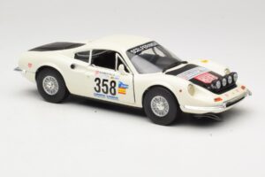 Ferrari Dino 246 GT Biely Anson 1:18 3580 Kov – obrázok 6 z 8