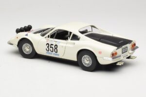 Ferrari Dino 246 GT Biely Anson 1:18 3580 Kov – obrázok 7 z 8