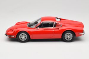 Ferrari Dino 246 GT Červený Norev 1:18 187800 Kov – obrázok 3 z 6
