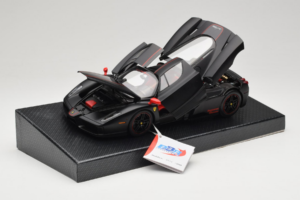 Ferrari Enzo Matt Black Limitovaná Edícia BBR 1:18 HE180029 Kov – obrázok 2 z 9