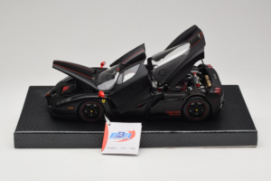 Ferrari Enzo Matt Black Limitovaná Edícia BBR 1:18 HE180029 Kov