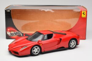 Ferrari Enzo Červený Hot Wheels 1:18 56293 Kov – obrázok 8 z 8