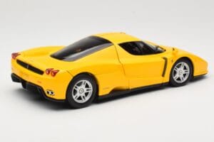 Ferrari Enzo Žltý Hot Wheels 1:18 C1550 Kov – obrázok 3 z 8