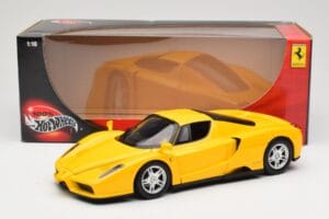 Ferrari Enzo Žltý Hot Wheels 1:18 C1550 Kov – obrázok 8 z 8