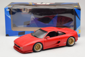 Ferrari F355 Berlinetta Červený So Zlatými Zákazkovými Diskami UT Models 1:18 180074020-P5 Kov – obrázok 8 z 8