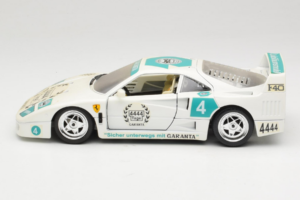 Ferrari F40 4444 Tage Garanta #4 Biely Bburago 1:18 3332-W5 Kov – obrázok 4 z 8