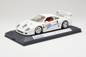 Ferrari F40 Autoliv Biely Limitovaná Edícia 150 ks Exclusive Cars 1:18 EC001 Kov – obrázok 2 z 9