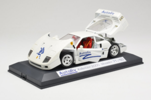 Ferrari F40 Autoliv Biely Limitovaná Edícia 150 ks Exclusive Cars 1:18 EC001 Kov – obrázok 3 z 9