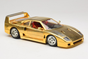 Ferrari F40 Chrome Gold Limited Edition 250 pcs Bburago 1:18 3332-G1 Kov – obrázok 6 z 8