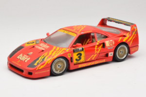 Ferrari F40 Evoluzione #3 Brummel Červený 1987 Bburago 1:18 3022-P2 Kov