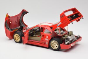 Ferrari F40 Evoluzione Bburago 1:18 3042 Kov – obrázok 5 z 8