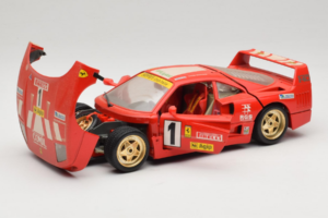 Ferrari F40 Evoluzione #1 Pirelli Červený 1992 Bburago 1:18 3042-P1 Kov – obrázok 2 z 8