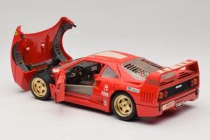 Ferrari F40 Evoluzione #1 Pirelli Červený 1992 Bburago 1:18 3042-P1 Kov – obrázok 5 z 8